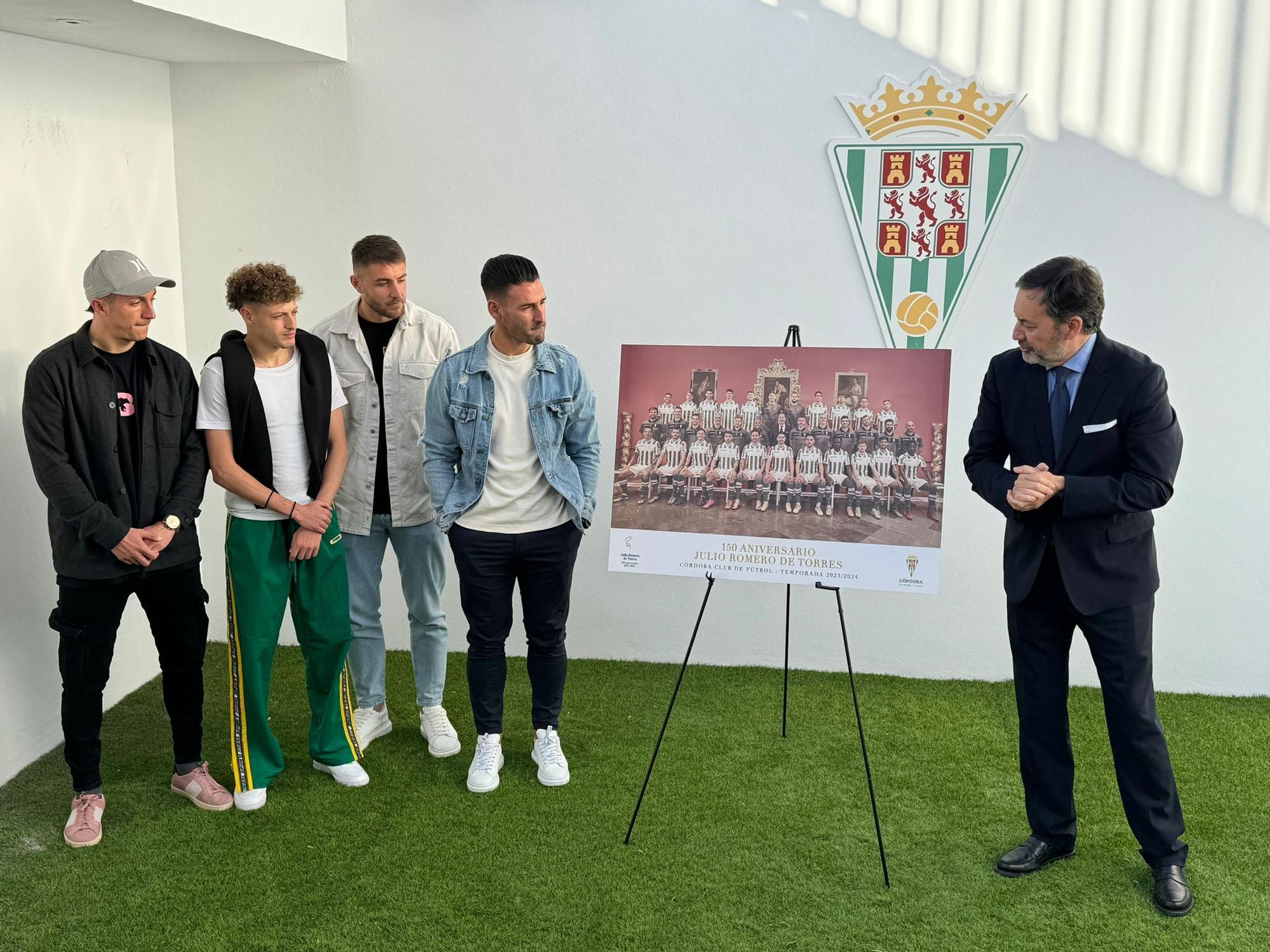 El Córdoba CF y la presentación de su póster oficial, en imágenes