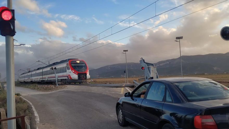 El Gobierno atiende la demanda histórica de duplicar la vía del tren entre Cullera y Gandia
