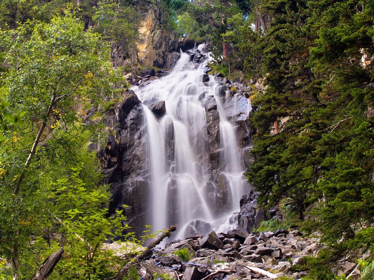 Cascada de Ratera en el Parque Nacional de Aiguestortes.
