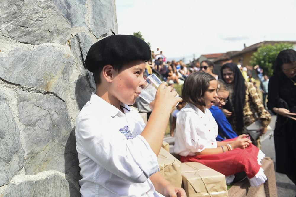 Desfile de las carrozas de Valdesoto