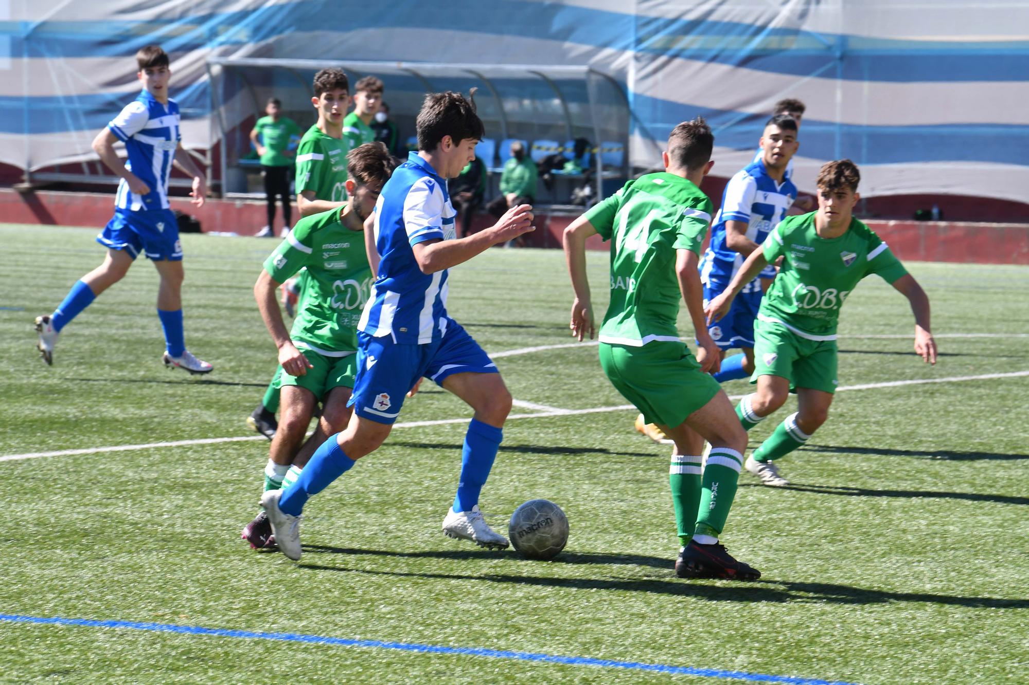 El Dépor juvenil le gana 0-2 al Calasanz y se impone en la fase gallega de la División de Honor