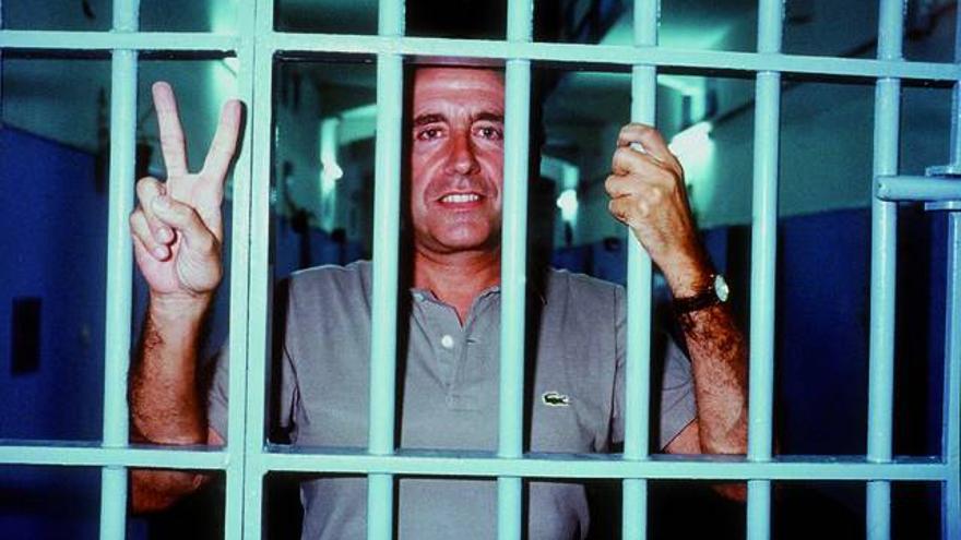 Un juez ordena tomar muestras del cuerpo de Ruiz-Mateos para realizar una prueba de paternidad