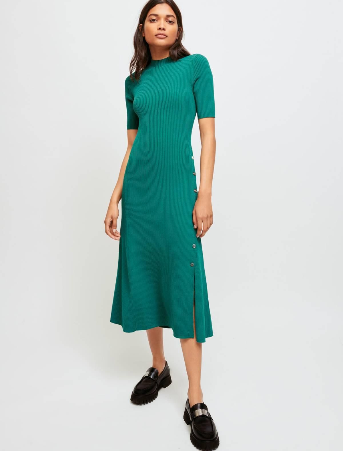 Vestido de punto canalé con abertura lateral de Maje