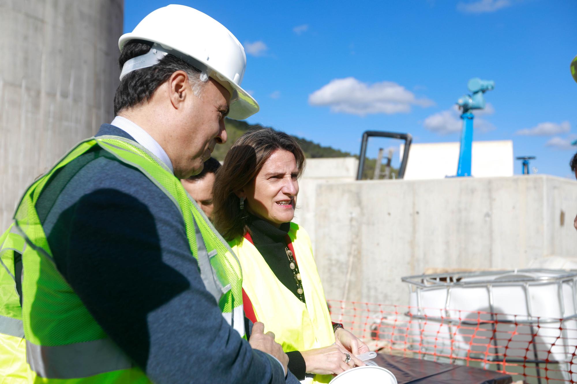 Visita de Teresa Ribera a la depuradora de Vila