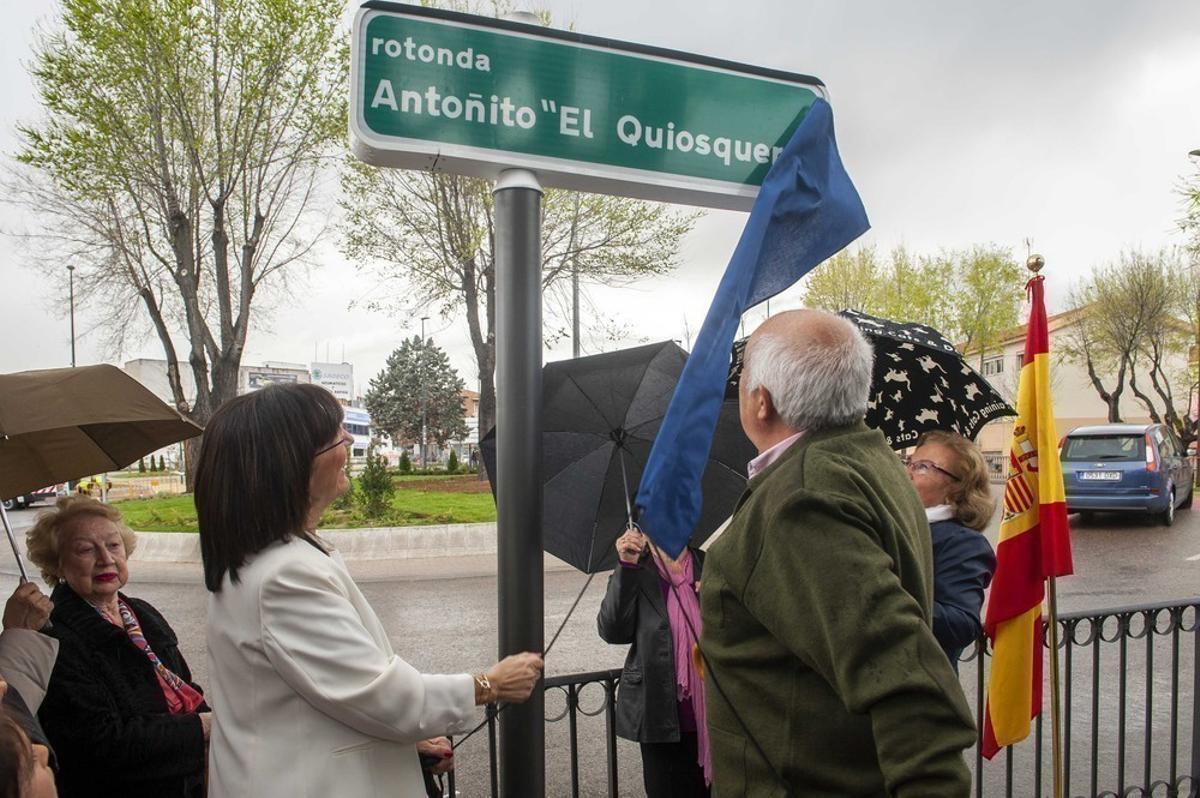 Día de la inauguración de la rotonda Antoñito "El Quiosquero" en 2019