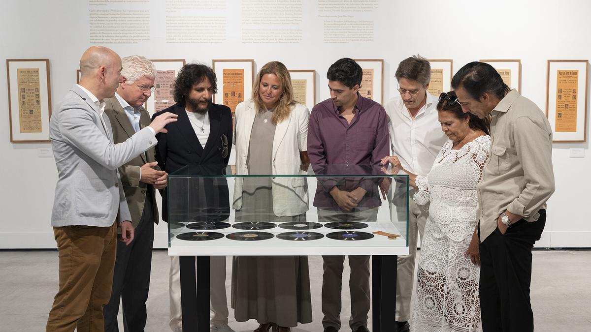 La Bienal inaugura en la Real Fábrica de Artillería la exposición ‘La noche azul. Ópera Flamenca en la colección de Carlos Martín Ballester’