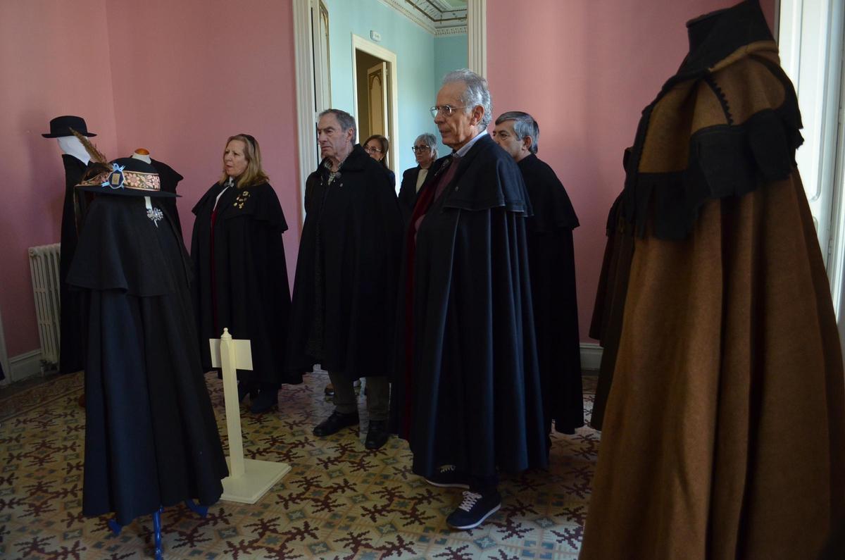 Amigos de la Capa de Benavente, en la muestra de Casa Solita.