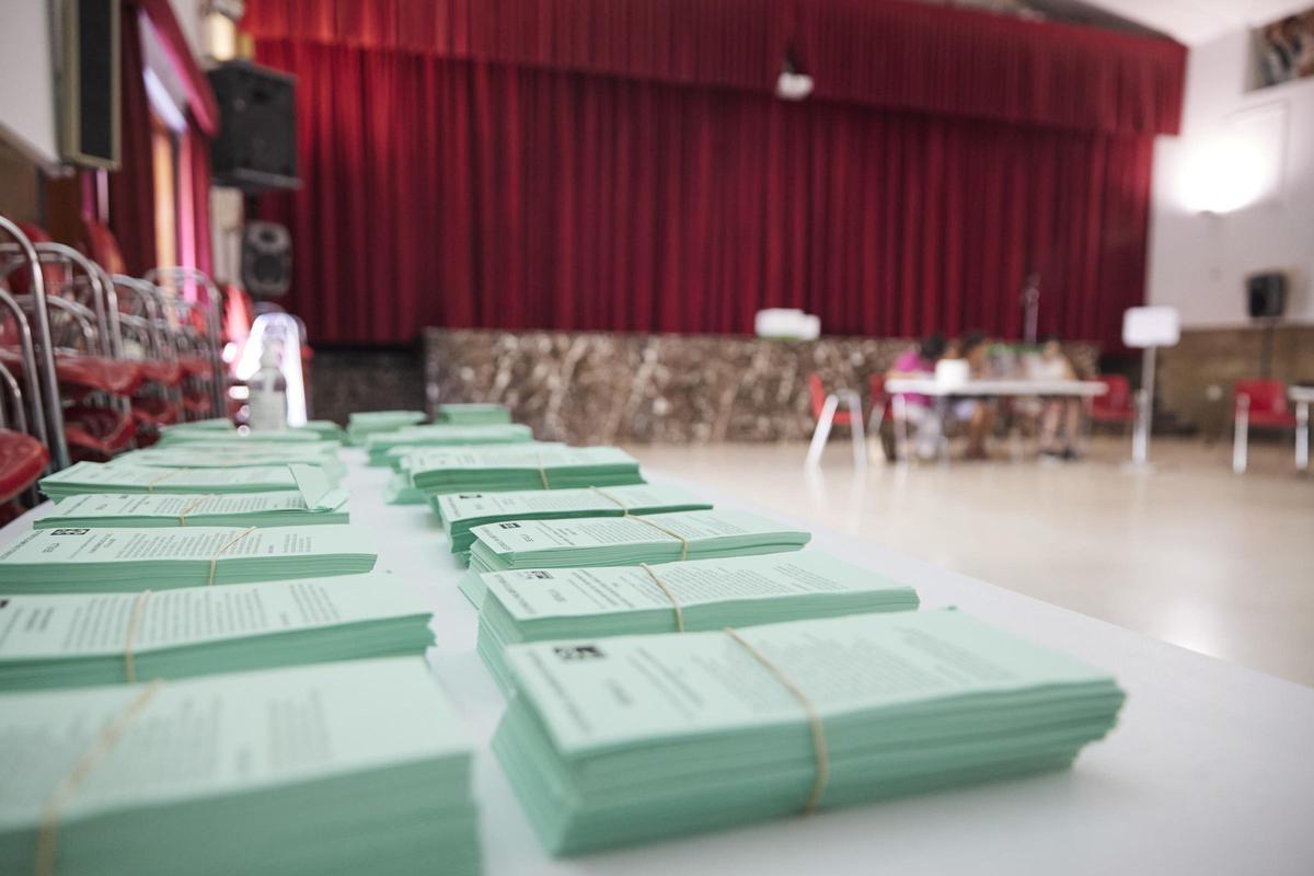 Los andaluces irán a las urnas el próximo 17 de mayo para elegir nuevo gobierno en la comunidad.
