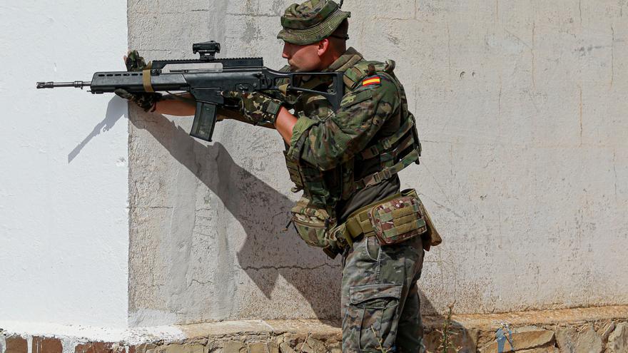 Taller militar de primeros auxilios en sa Coma