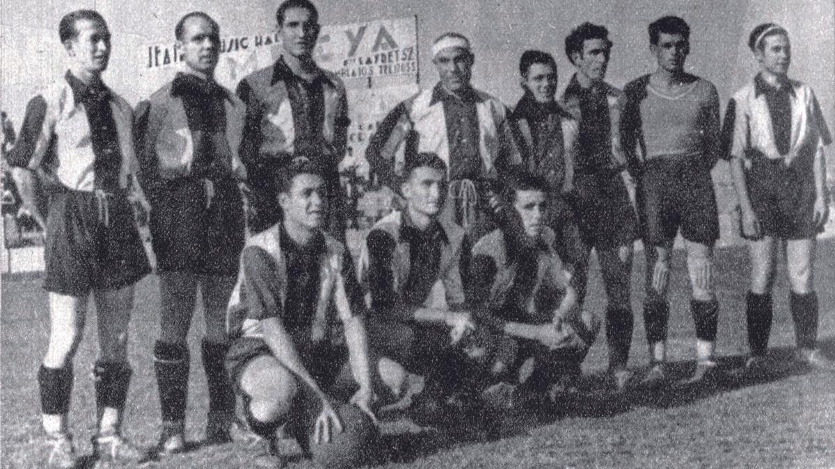 Alineación del Levante FC en la final de la Copa de la España Libre de 1937: Puig II, Calero, Olivares, Gaspar Rubio, Fraisón, Calpe, Valero, Rubio, Dolz, Nieto y Martínez Catalá