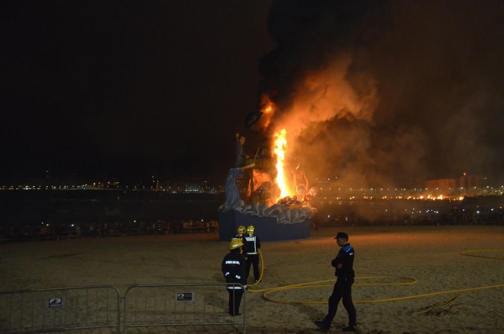 Las hogueras de San Juan 2016 A Coruña