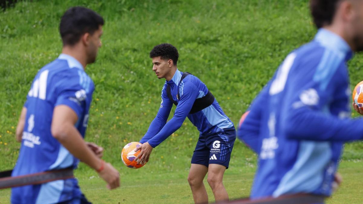 Ilyas Chaira: Oviedo & Levante Transfer Story