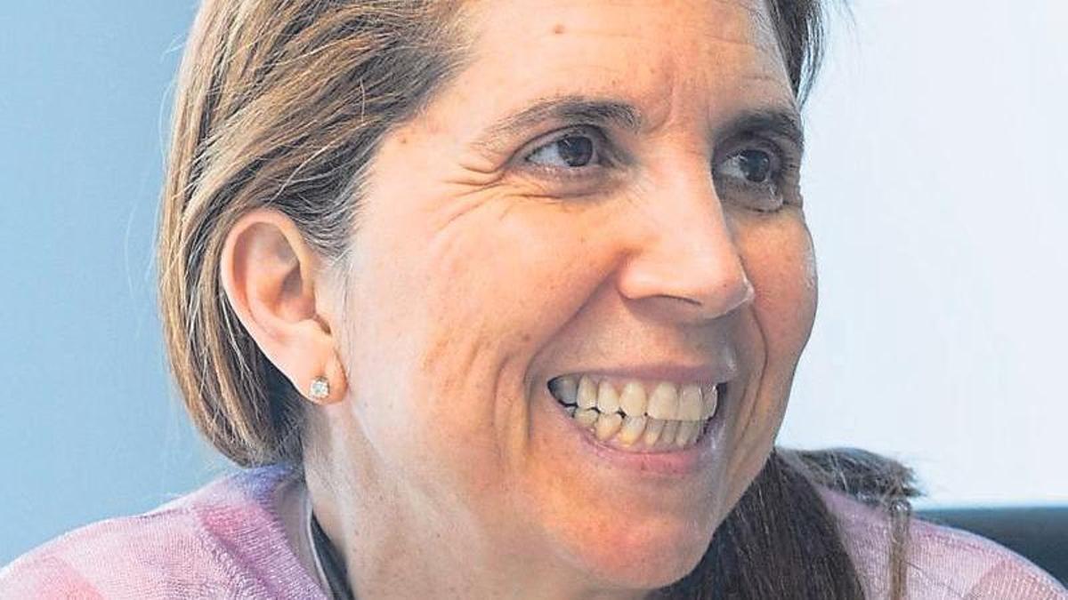 Nuria Oliver, ingeniera especializada en IA.