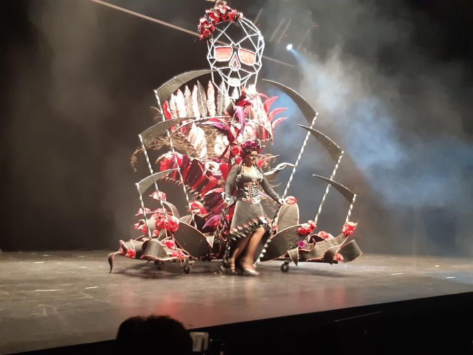 Concurso nacional de trajes de papel y maquillaje corporal del Carnaval de Águilas