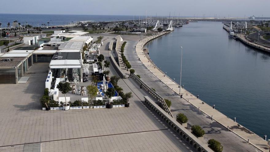 Ricardo Caballer promete «un  piromusical de primer nivel europeo» en la Marina