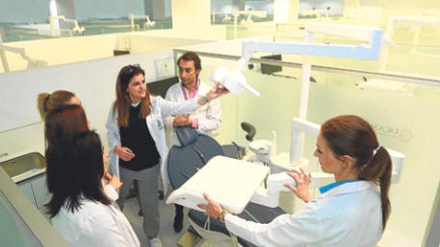Abre UCAM Dental, clínica universitaria odontológica de las más grandes de España