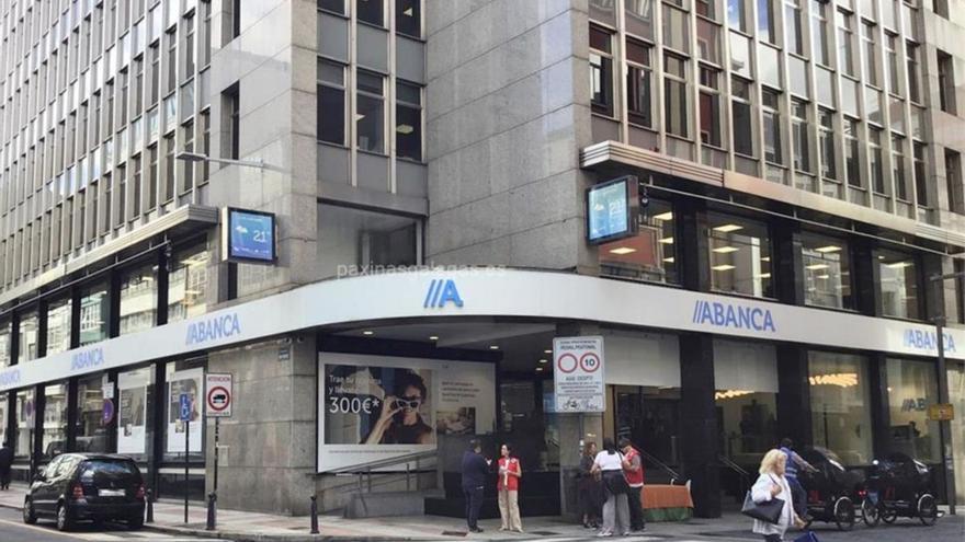 Sede principal de
Abanca en A Coruña.
| L. O.