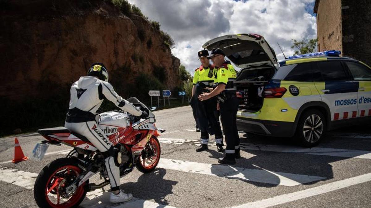 Campanya dels Mossos per prevenir accidents de moto a la Catalunya Central