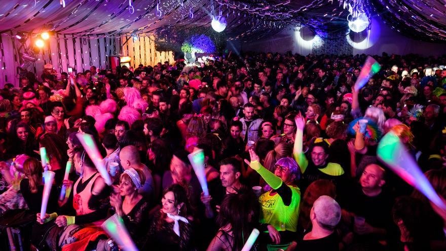 Sant Antoni recupera la fiesta La Movida este sábado en la playa de s&#039;Arenal