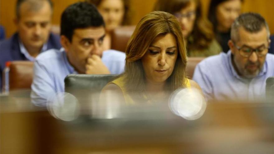 Díaz propone que el Parlamento elija en septiembre un comisionado para la Memoria