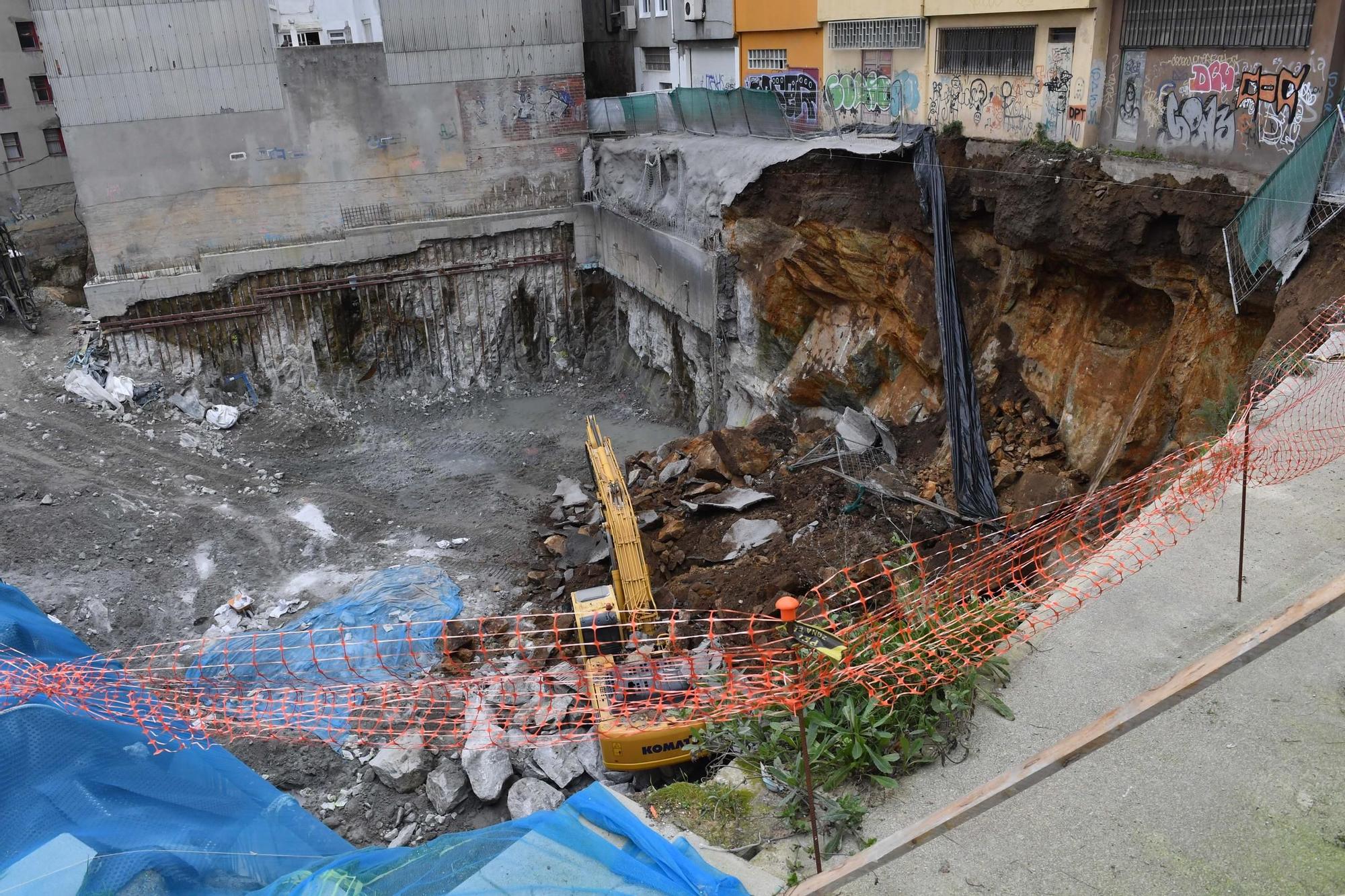 30 familias realojadas por el derrumbe de un muro en una obra en la calle Rey Abdullah