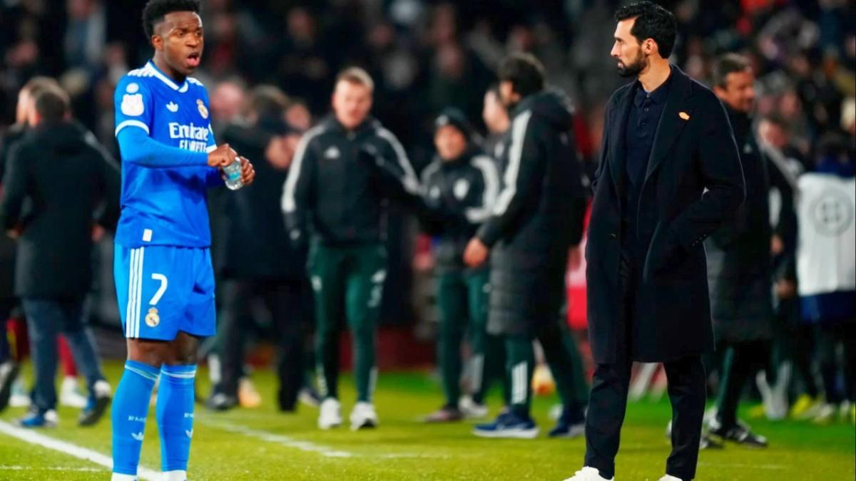 Vinícius es intocable para Arbeloa