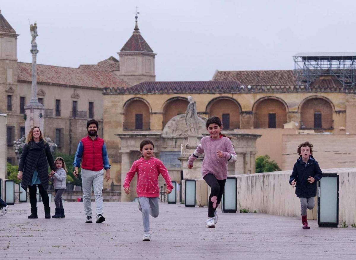 Los niños regresan a las calles de Córdoba