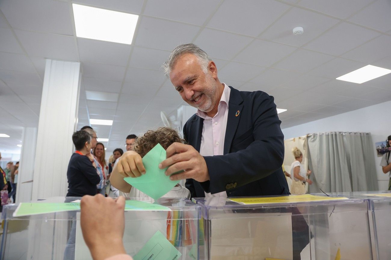 La jornada electoral del 28-M en Canarias, en imágenes