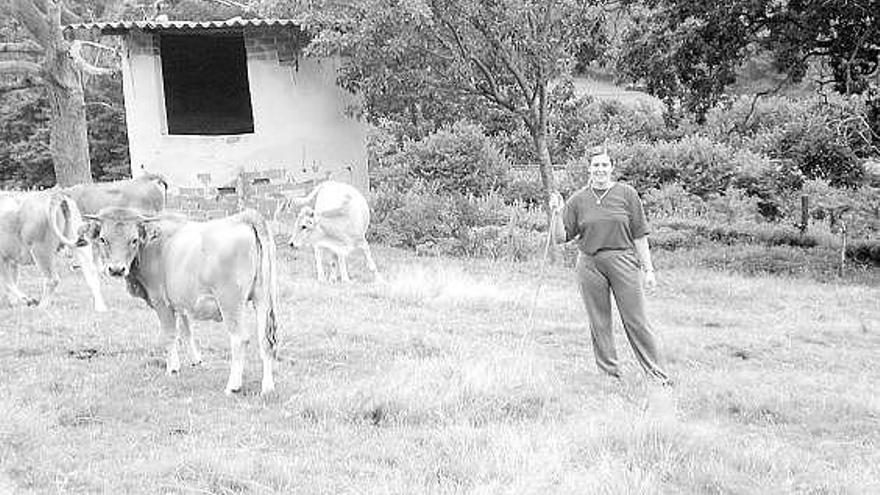 Inma Fernández en su finca de Las Coradiellas.