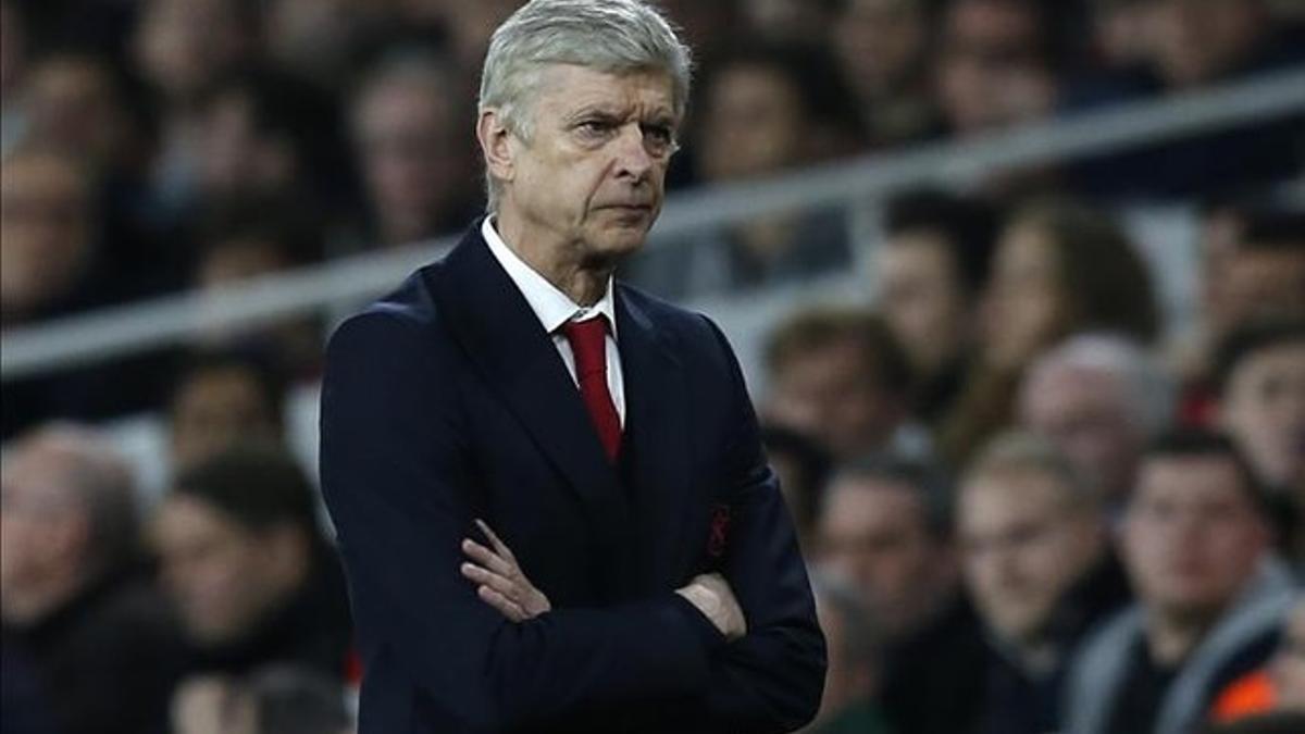 Wenger, molesto con la irregularidad del equipo