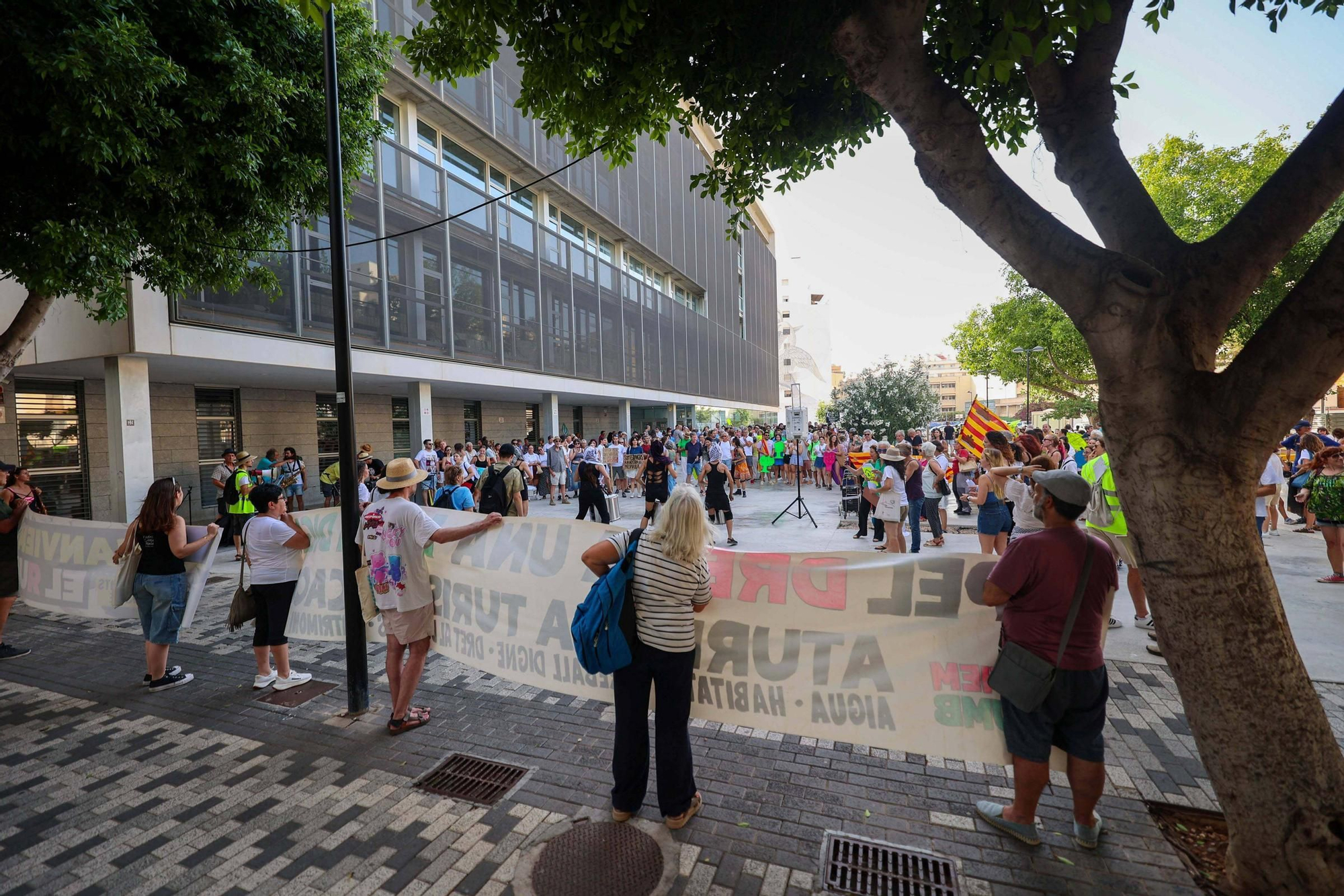 Manifestación contra la masificación turística en Ibiza