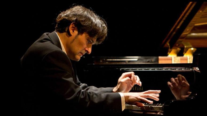 El reputat pianista Eleuterio Domínguez