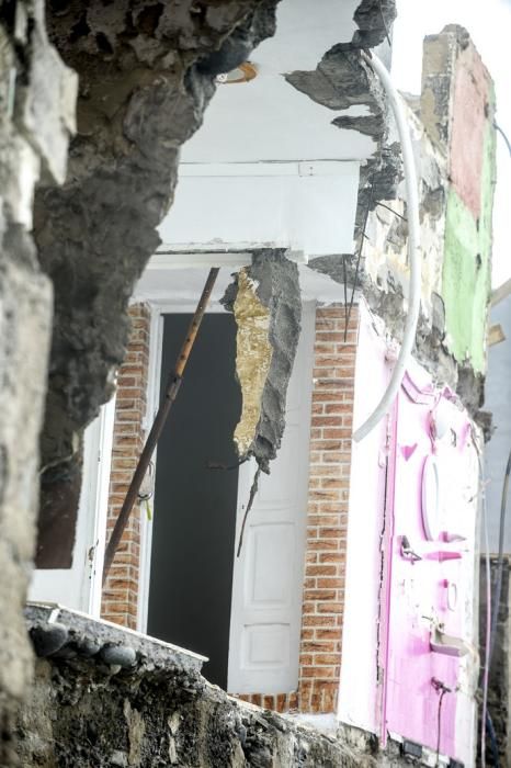 DERRUMBE VIVIENDA POR EL OLEAJE EN SAN ANDRES