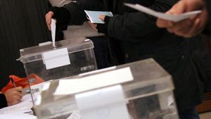 La JEC rebutja voluntaris per a les meses i avala utilitzar suplents d’altres