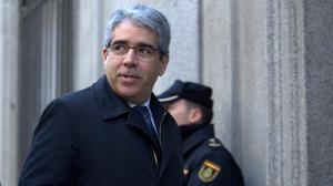El fiscal sol·licita una pena d’inhabilitació a Homs per haver actuat d’esquena al TC.