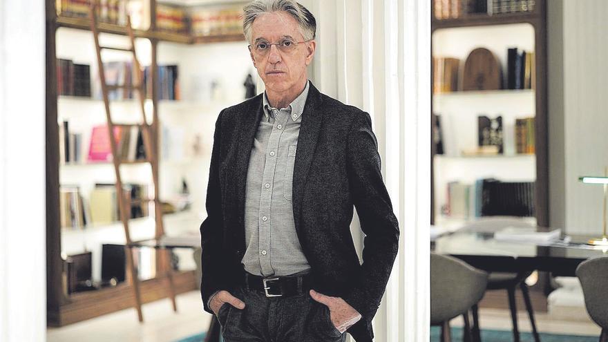 Julián Casanova: "Hay una operación para rehabilitar la figura de Franco"