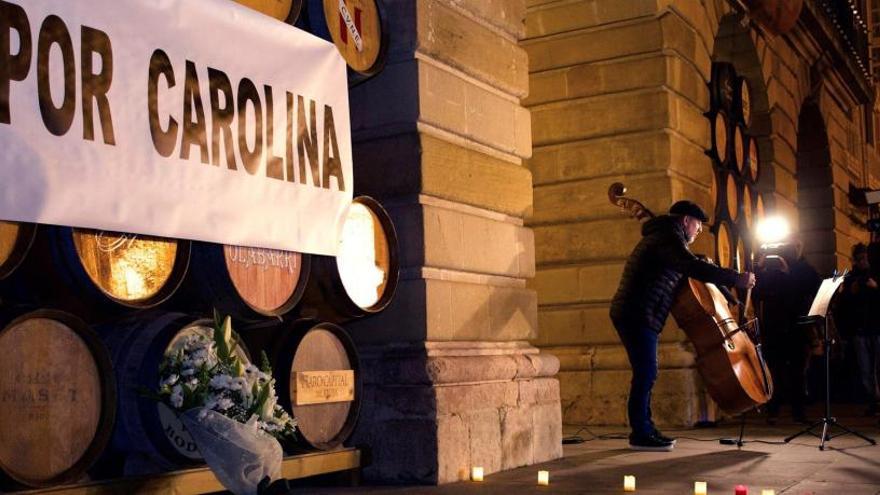 Concentración en Logroño por la niña fallecida.