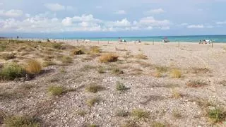 Reabren la playa de Sagunt cerrada al baño