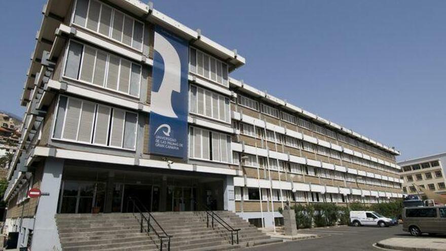 La universidades públicas canarias rechazan suspender el curso
