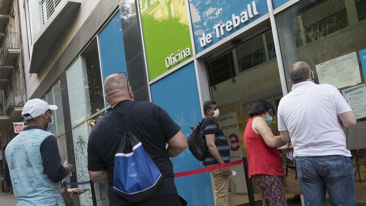 Catalunya consolida els 3,9 milions d’ocupats malgrat un juliol dels més fluixos de l’última dècada Catalunya consolida els 3,9 milions d’ocupats malgrat un juliol dels més fluixos de l’última dècada