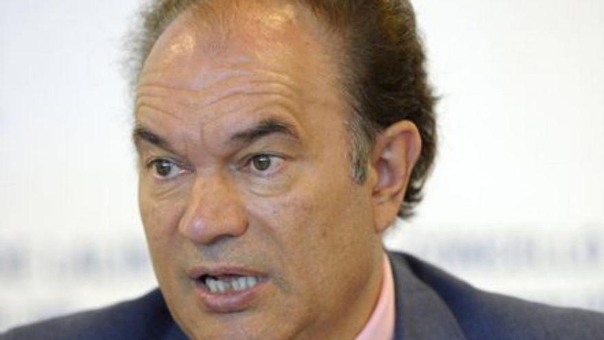 Crespo: “No nos engañemos, más pronto que tarde habrá fusión de municipios en España”