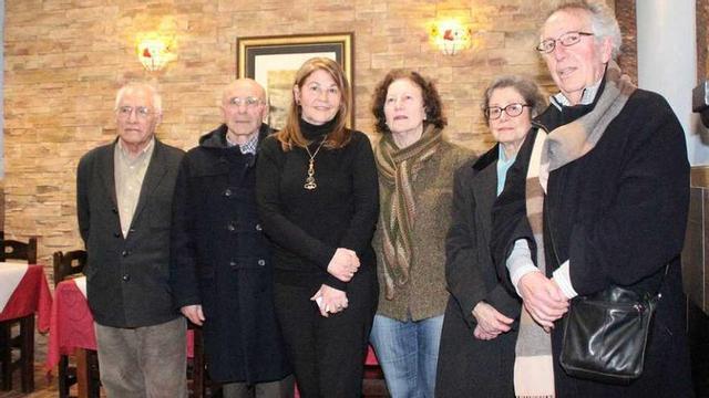 El jurado compuesto por José Manuel Feito, Hermenegildo Fernández, María Teresa Álvarez, María Ramona Menéndez, Berta García-Barrosa y José Manuel García (de izquierda a derecha).
