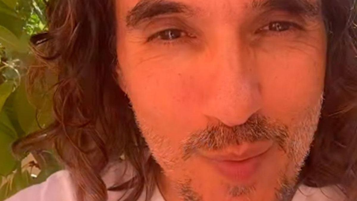 Así es la nueva vida del cantante de 'La Ruleta' de la televisión a actuar en un bar 2 veces por semana