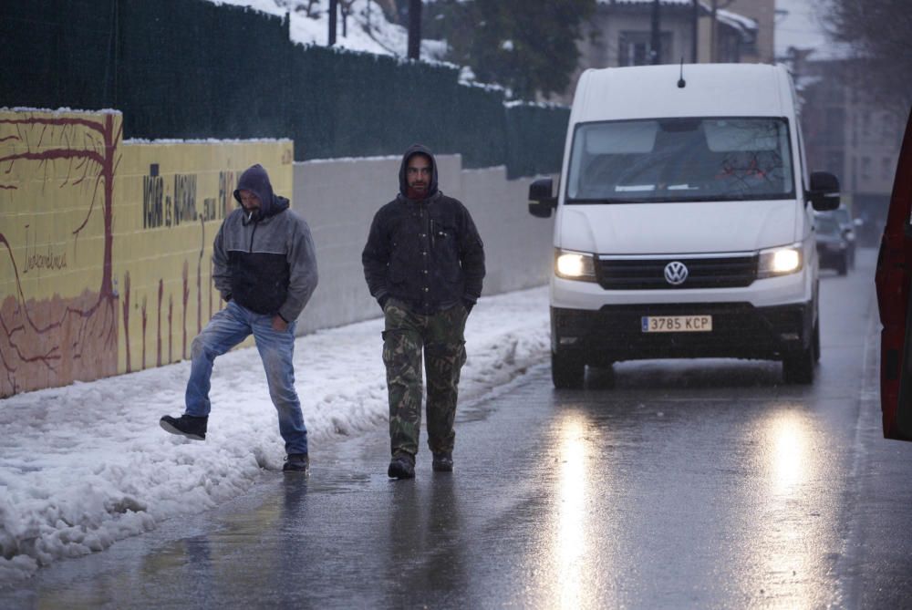 Imatges de la nevada a Sant Hilari Sacalm