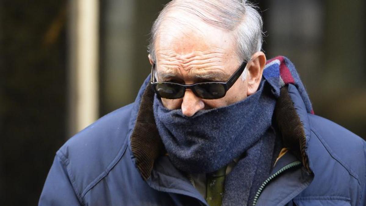 Juan Antonio González Pacheco, Billy el Niño, a su salida de la Audiencia Nacional el 5-12-2013 AFP Gerard Julien