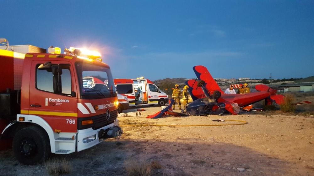 Un ultraligero colisiona contra un helicóptero en el aeródromo de Mutxamel.