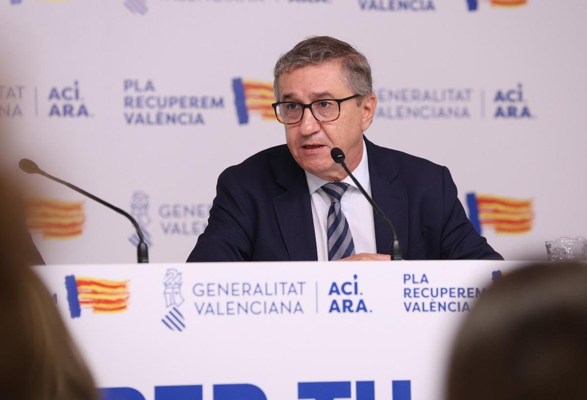 El conseller de Hacienda y Administración Pública, José Antonio Rovira