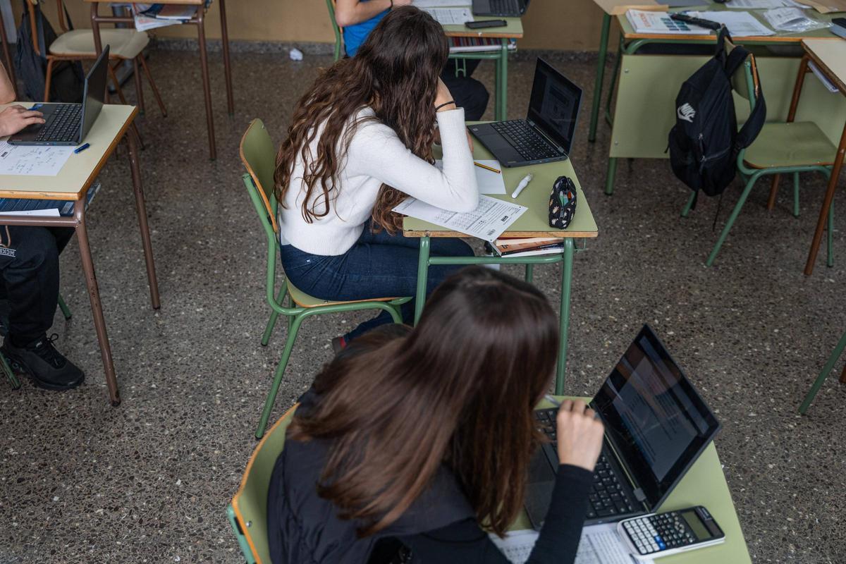 Primera jornada de las competencias básicas en 4º de ESO