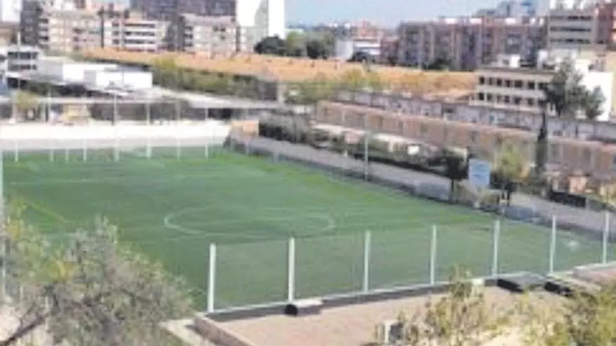 El Balsas razona la expulsión de dos niños por una trifulca entre sus padres