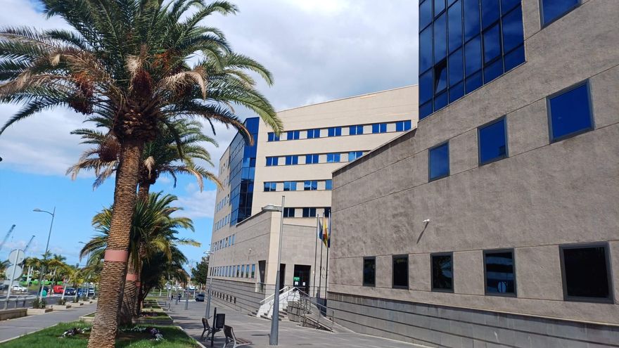 La Fiscalía pide 10 años de prisión a un hombre por abusar de tres internas de un centro de menores